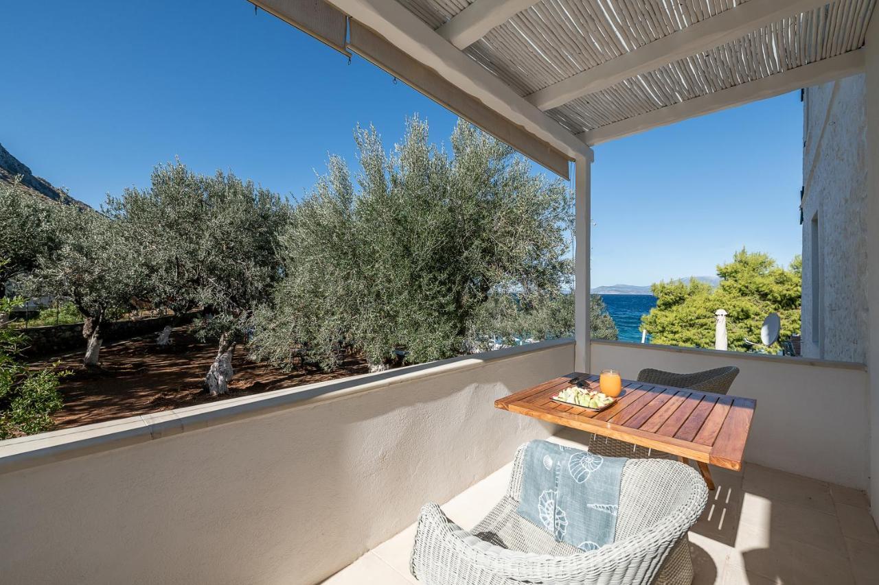 Four Seasons Hydra Luxury Suites Kültér fotó
