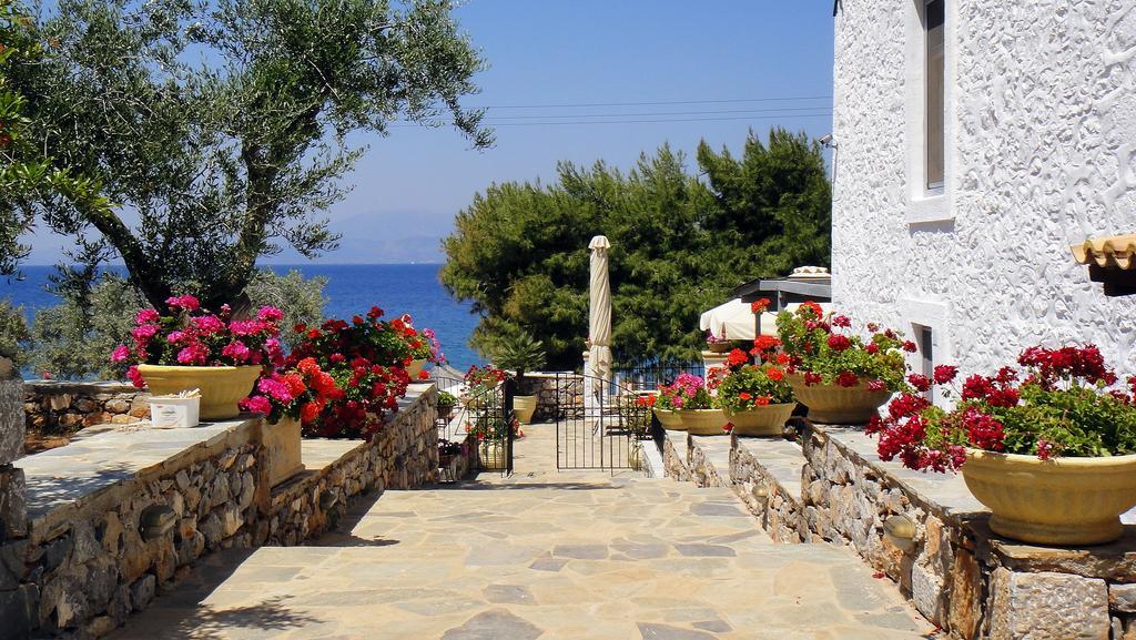 Four Seasons Hydra Luxury Suites Kültér fotó